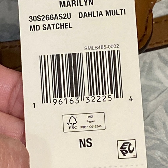 NWT Michael Kors Marilyn satchel and nwt wallet set. Dahlia and luggage - Picture 6 of 15